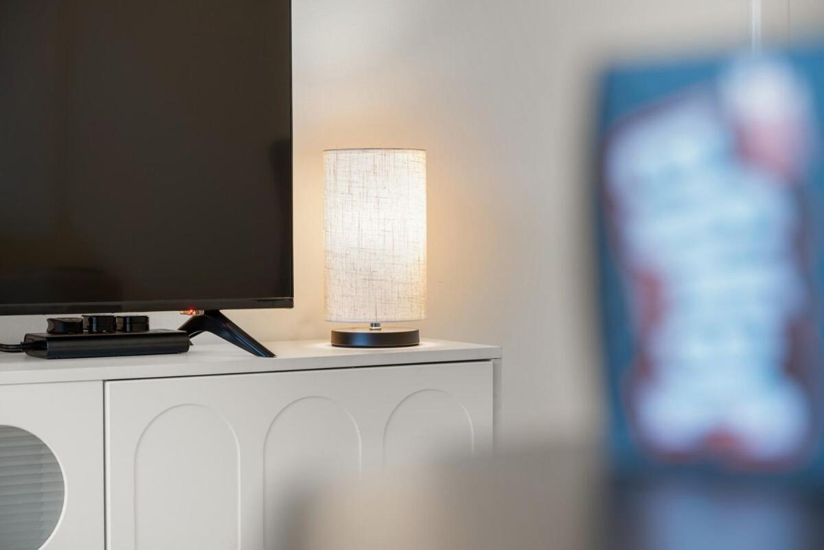Apartment First Class 1br Spacious Comfort Awaits